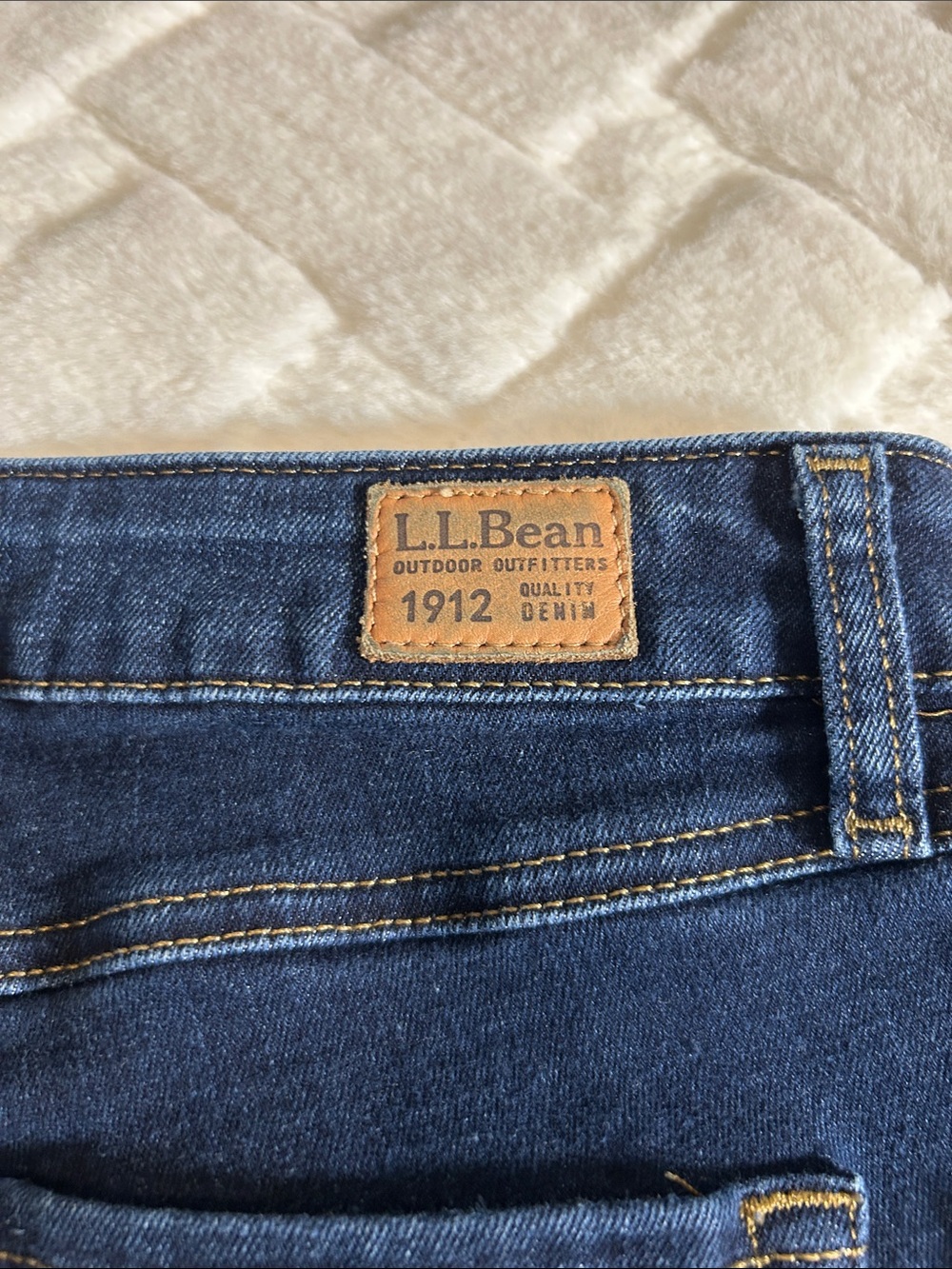 L.L. Bean Womens BeanFlex Dark Blue Straight Jeans size 14 - Picture 6 of 6